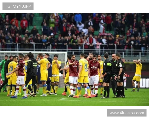 AC米兰火拼罗马,圣西罗上演意甲巅峰对决 AC米兰火拼罗马,圣西罗上演意甲巅峰对决